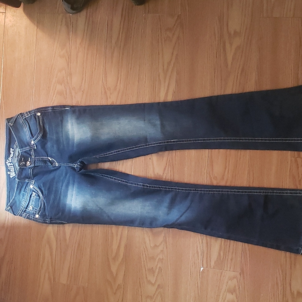 Wallflower jeans